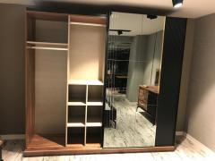 Lion Ceviz Yatak Odası